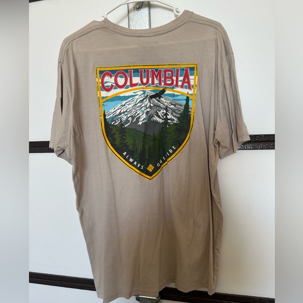 Columbia Tan Graphic T-Shirt for Men